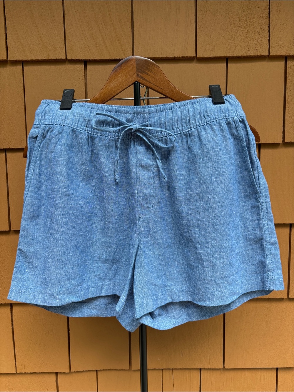 GAP | Chambray Linen Blend Pull-on Beachy Coastal Chic Relaxed Shorts | Size S